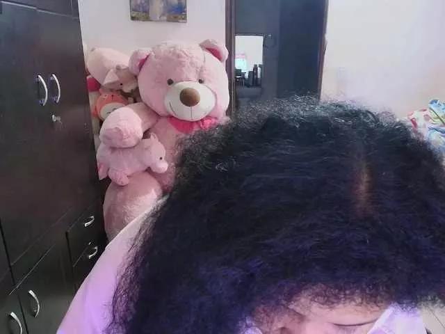PandoraDreams on BongaCams 