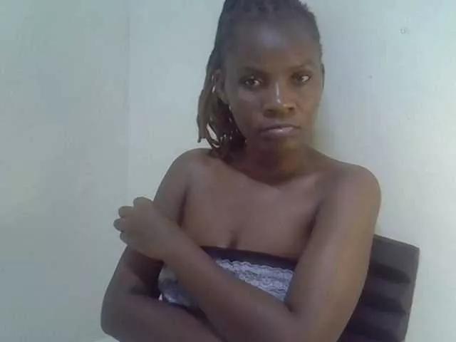 Pierra77 on BongaCams 