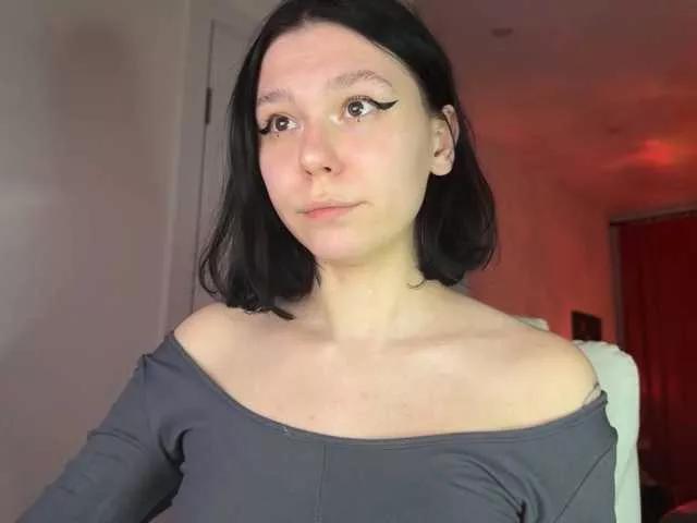 PinkDolly18 on BongaCams 