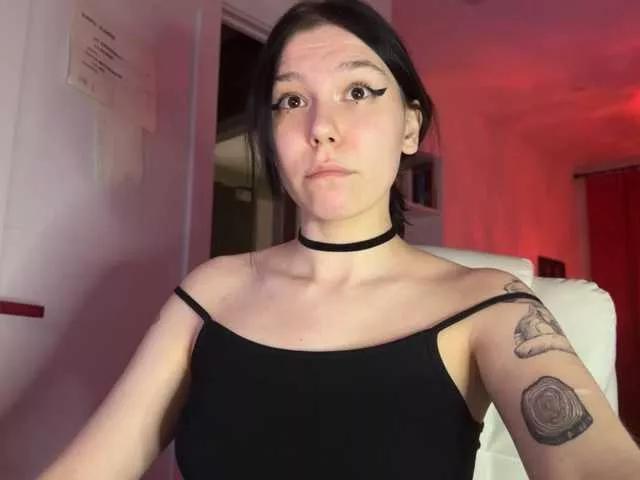 PinkDolly18 on BongaCams 