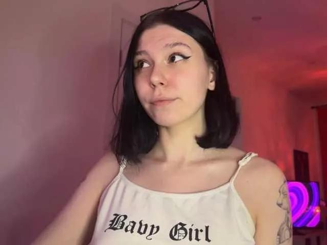 PinkDolly18 on BongaCams 