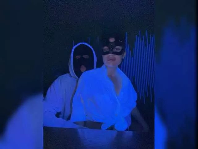 Offline PrimalActions on BongaCams