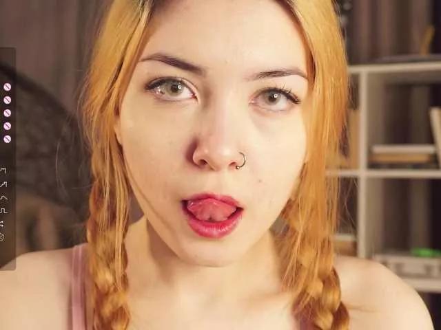 Pussy-Pikmi on BongaCams 
