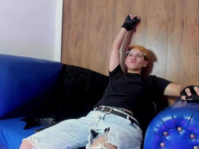 Pussy18Hardcore on BongaCams 