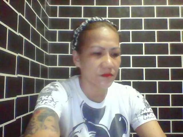 Rarra on BongaCams 