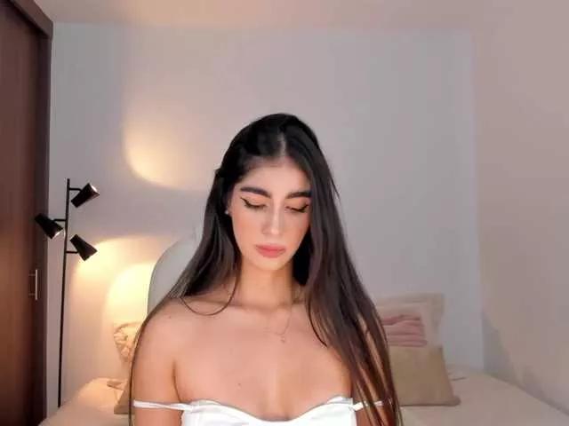 RebeccaBaxter on BongaCams