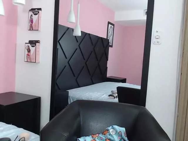 RedAngel1- on BongaCams 