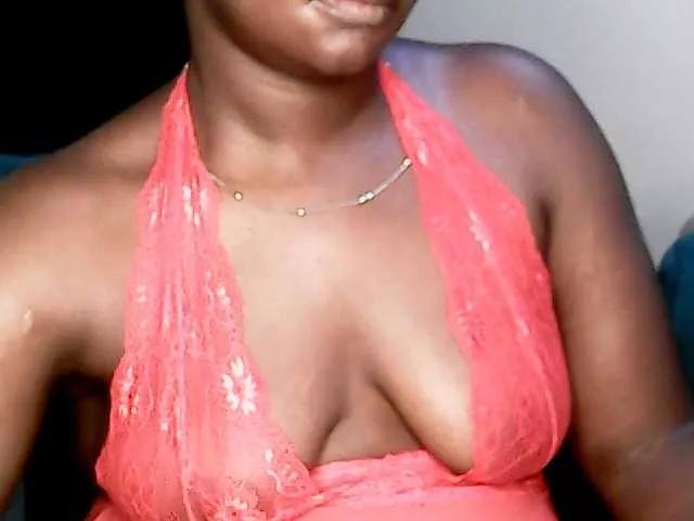 reemwonder on BongaCams 