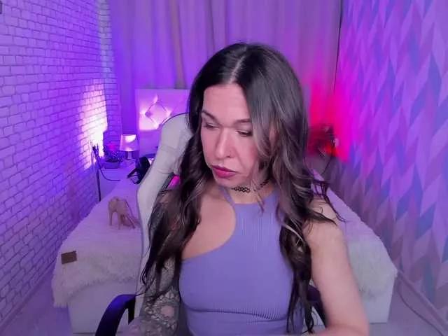 ReginaHawk on BongaCams 
