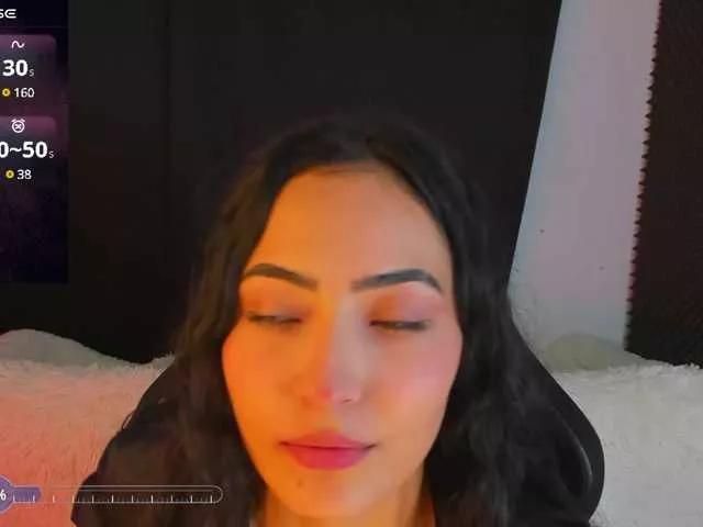 Rosario215a on BongaCams 