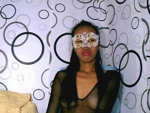 rose27 on BongaCams 