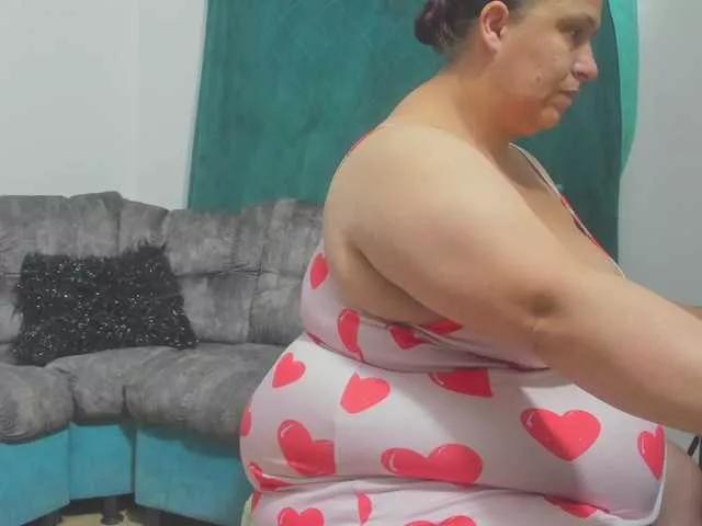 rosebbw69 on BongaCams 