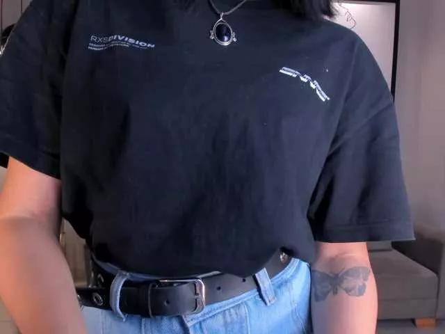 RossieRhoades on BongaCams 