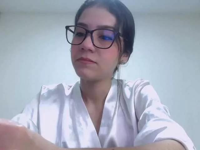 Roxy-smithh on BongaCams 