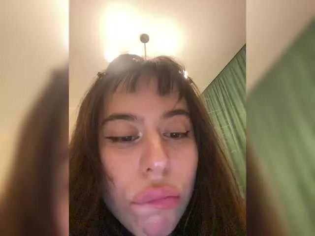 sabrina-bree on BongaCams 