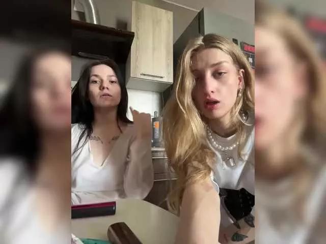 SashaEmma on BongaCams