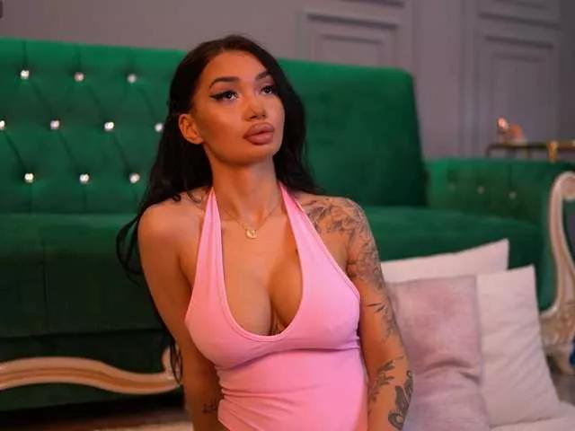 SashaFerrera on BongaCams 