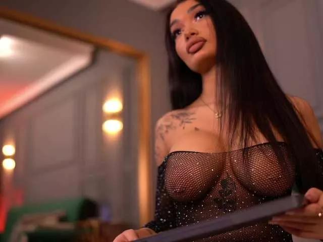 SashaFerrera on BongaCams 