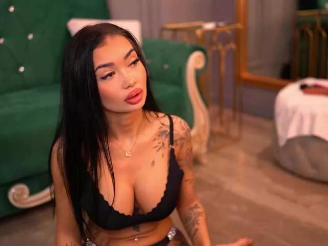 SashaFerrera on BongaCams 