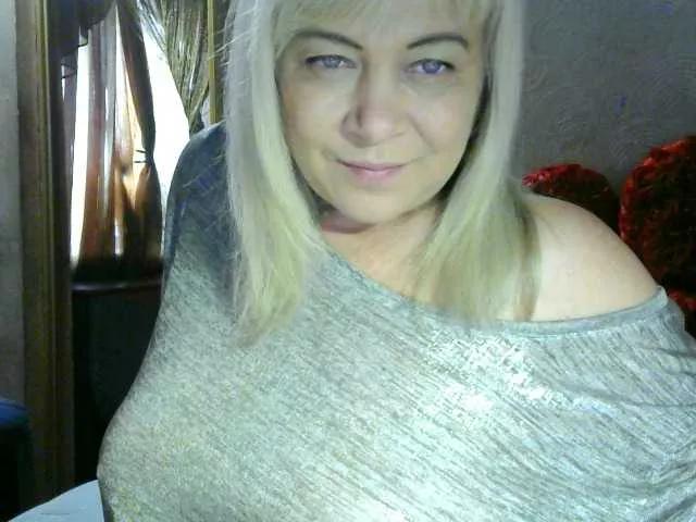 Savan35na on BongaCams 