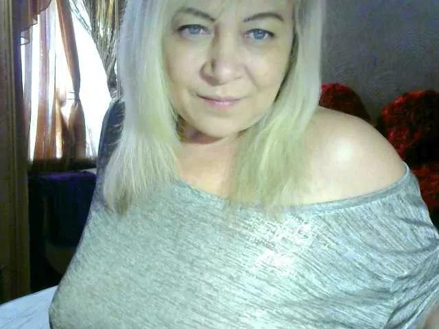 Savan35na on BongaCams 