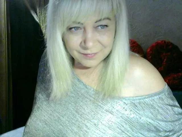 Savan35na on BongaCams 