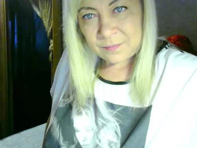 Savan35na on BongaCams 