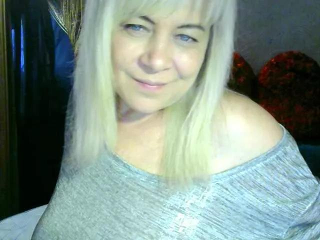 Savan35na on BongaCams 