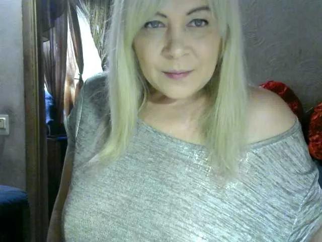 Savan35na on BongaCams 