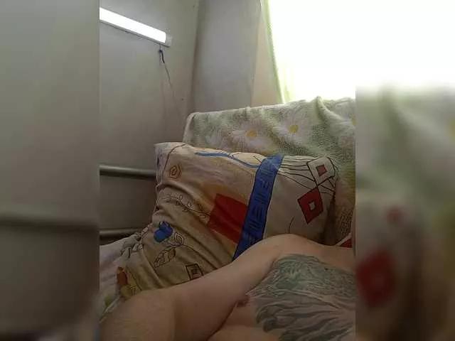 seksiparaa on BongaCams 