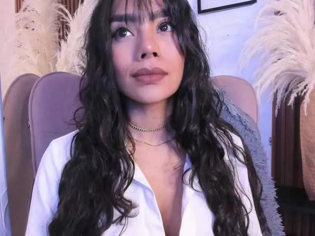 SelenaAbatti on BongaCams 