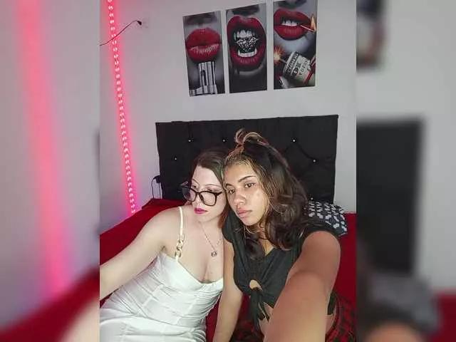 SelenaSton on BongaCams 