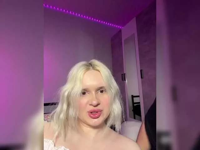 sexform0ney on BongaCams 