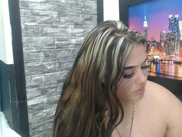 shirley-18 on BongaCams 