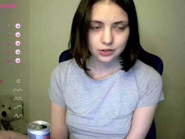 SilverSaya on BongaCams 