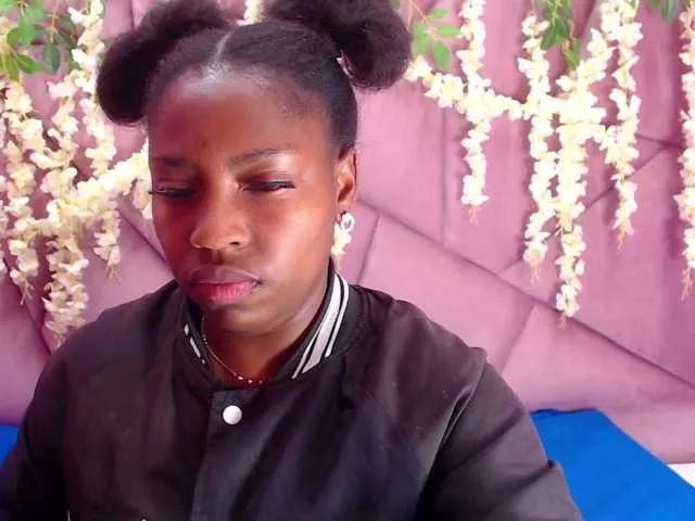 sindybrunett on BongaCams 