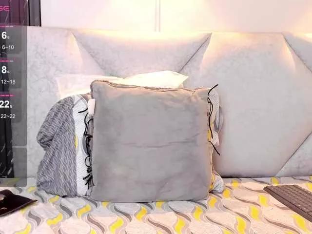 sisi-rosex on BongaCams 