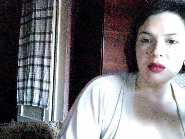 Offline Sofiesssa on BongaCams