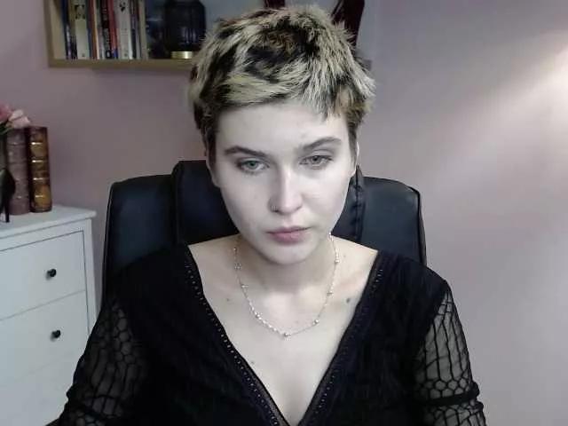 soft-sarah on BongaCams 