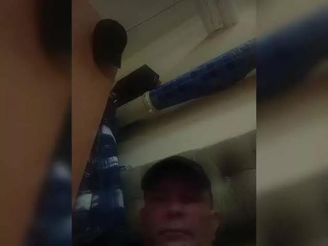 solder-3 on BongaCams 