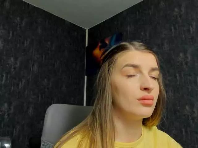 Sophie-Dr3am on BongaCams 