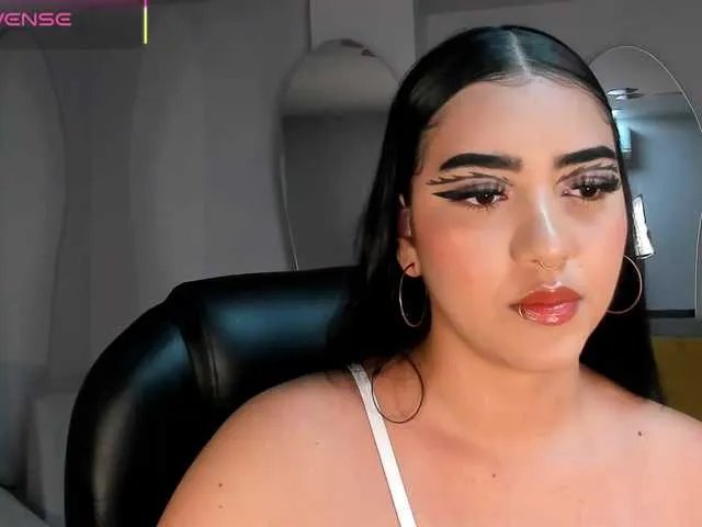 Offline SophieLanne on BongaCams