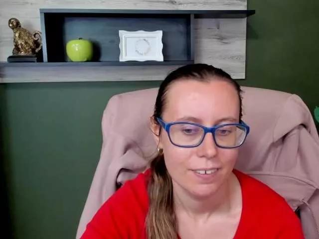 sparkleLizzy on BongaCams 