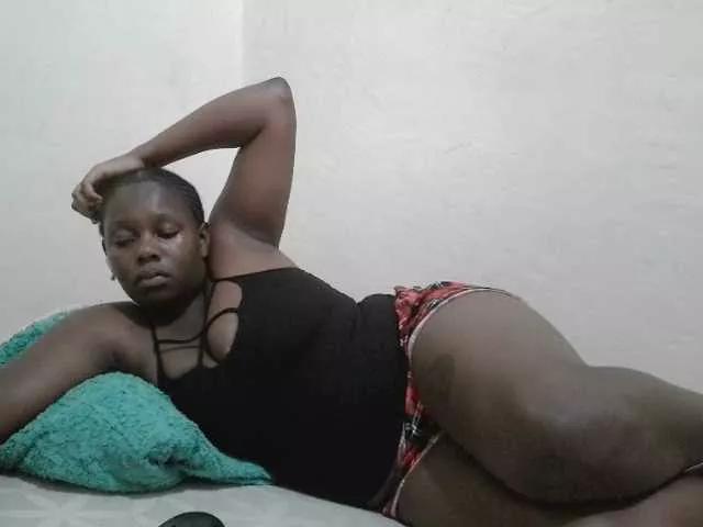 SquirtyBosset on BongaCams 