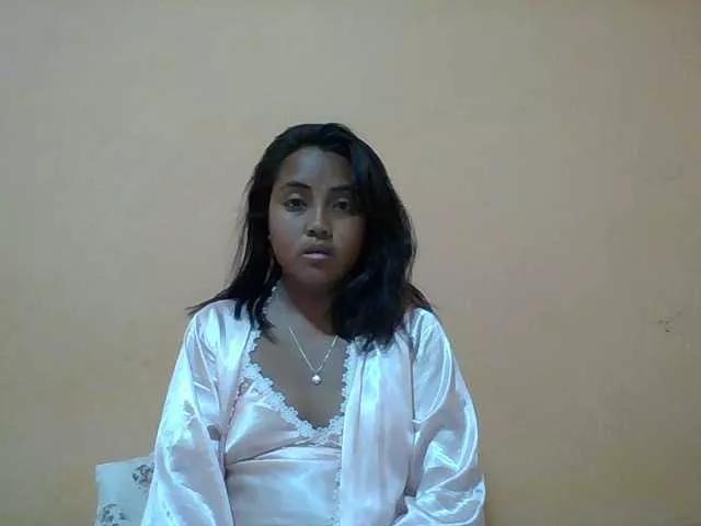 SunsetMonica on BongaCams 