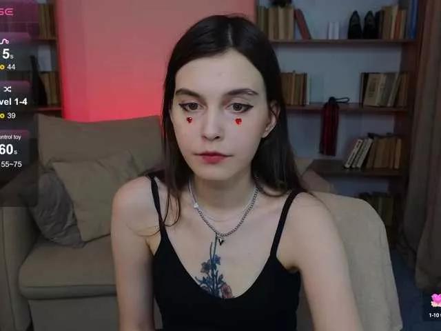 SusieMorris on BongaCams 