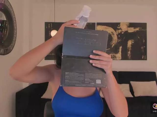 Freechat SussanElliot on BongaCams