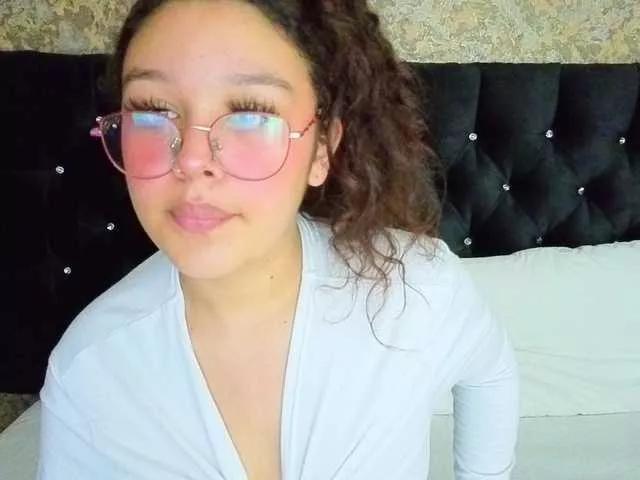 Sweet-rosse on BongaCams 