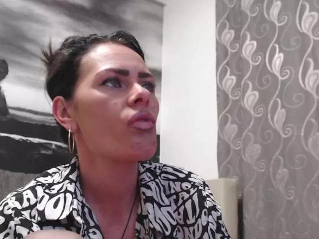 sweetandreea on BongaCams 