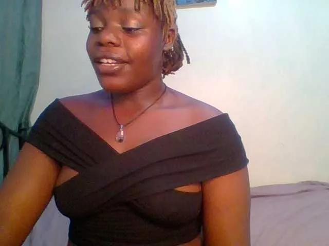 Sweetchelly on BongaCams 